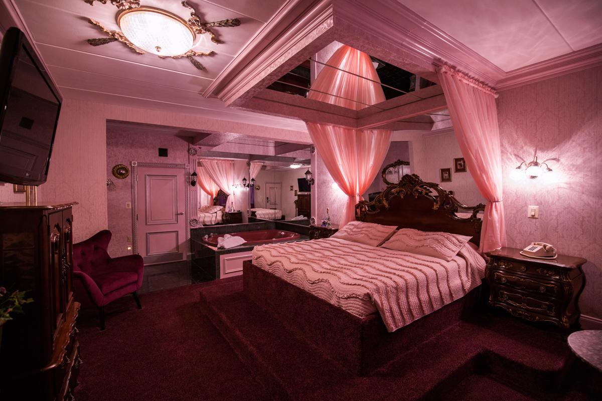 Feather Nest Inn (Adults Only) Cherry Hill Exterior photo
