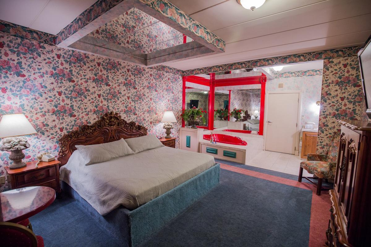 Feather Nest Inn (Adults Only) Cherry Hill Exterior photo
